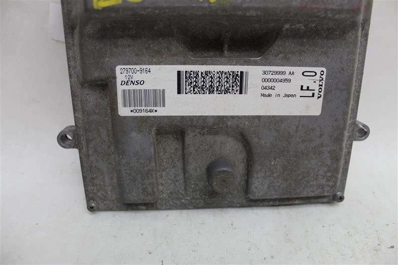 ORDENADOR ECU ECM VOLVO XC90 2005 05 2006 06 07 08 09 10 8 cilindros 1034073 Foto 3 de 4