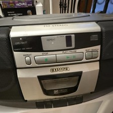 Aiwa CSD-ES225U CD Cassette FM Stereo Boombox w/ 3.5mm Headphone Jack