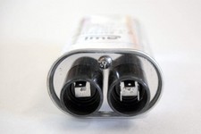 Capacitor suitable for Menumaster and Amana commercial microwave ovens CP611