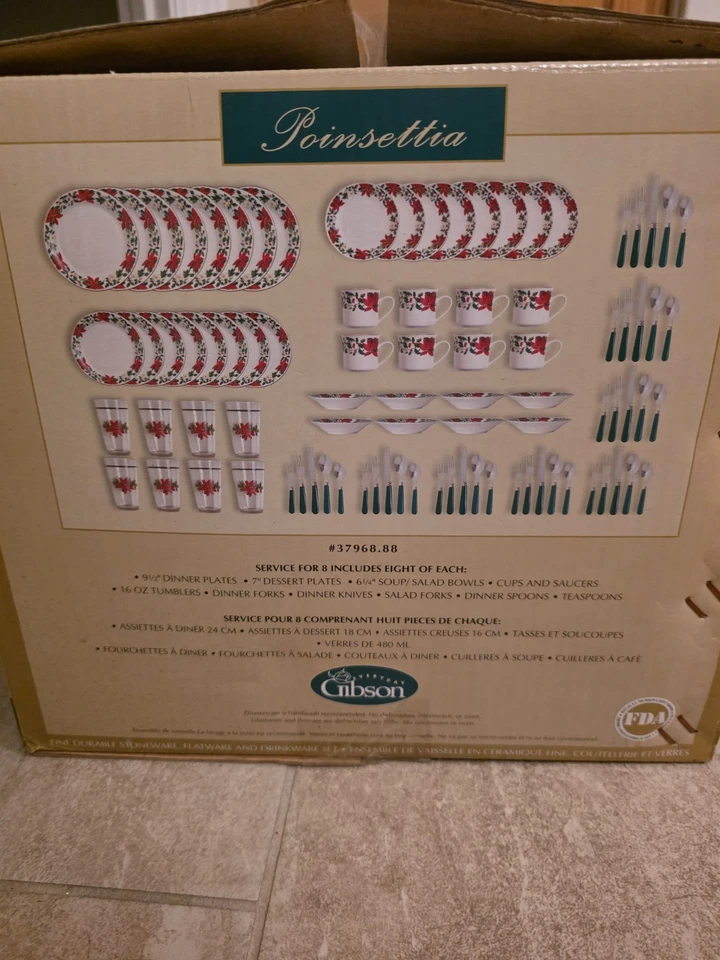 Gibson Poinsettia Vajilla Navidad Vacaciones Juego de 88 Piezas y Completador de 10 Piezas Foto 2 de 4