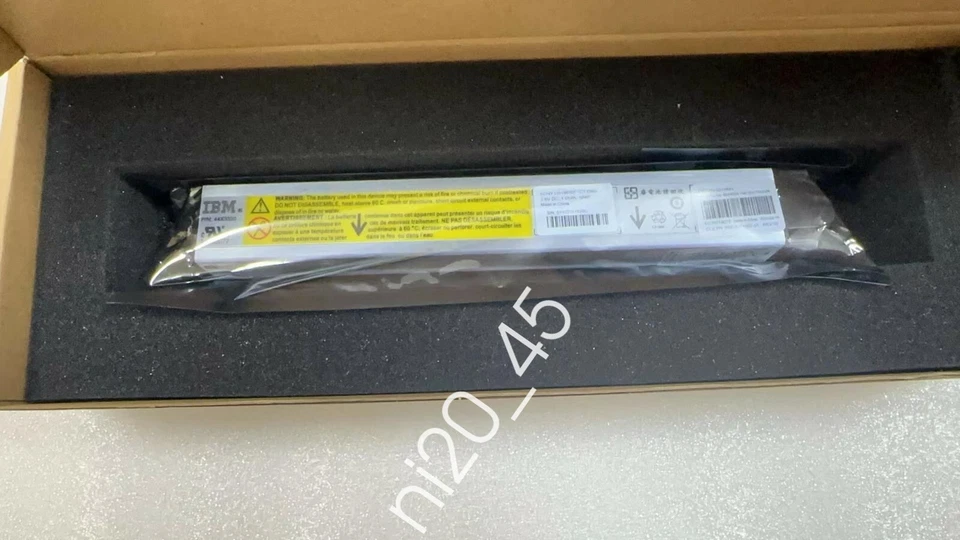 2025 NEW IBM 00Y4643 00Y4594 90Y7689 90Y7632 For V3700 V3500 NEW BATTERY - Image 4 of 4