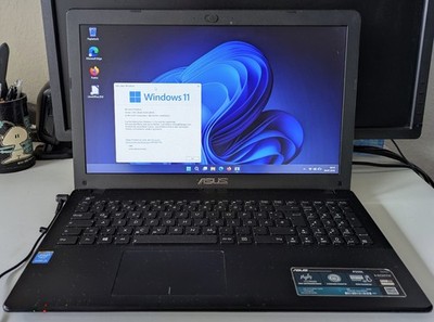 15,6'' ASUS P550L, Core i3-4030U, 8GB RAM, 250GB SSD, Windows 11 Pro