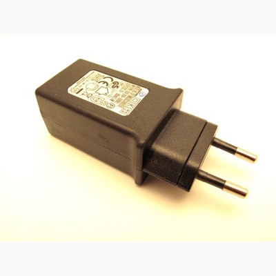 Steckernetzteil Golden Power GP-SW030DC0800(EU) 3V 2,4W Netzteil Trafo IP20