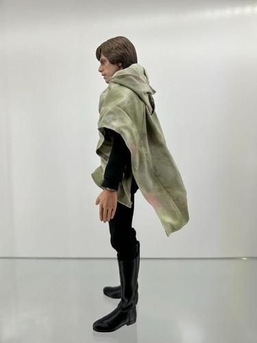 Hot Toys Luke Skywalker MMS517 Endor Return of the Jedi Deluxe Figure Used - Picture 7 of 8