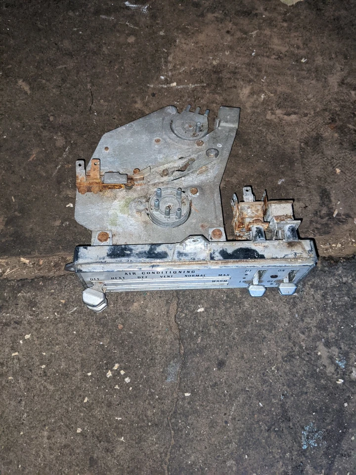 1972 Oldsmobile cutlass управления обогревателем переменного тока  - Изображение 2 из 4