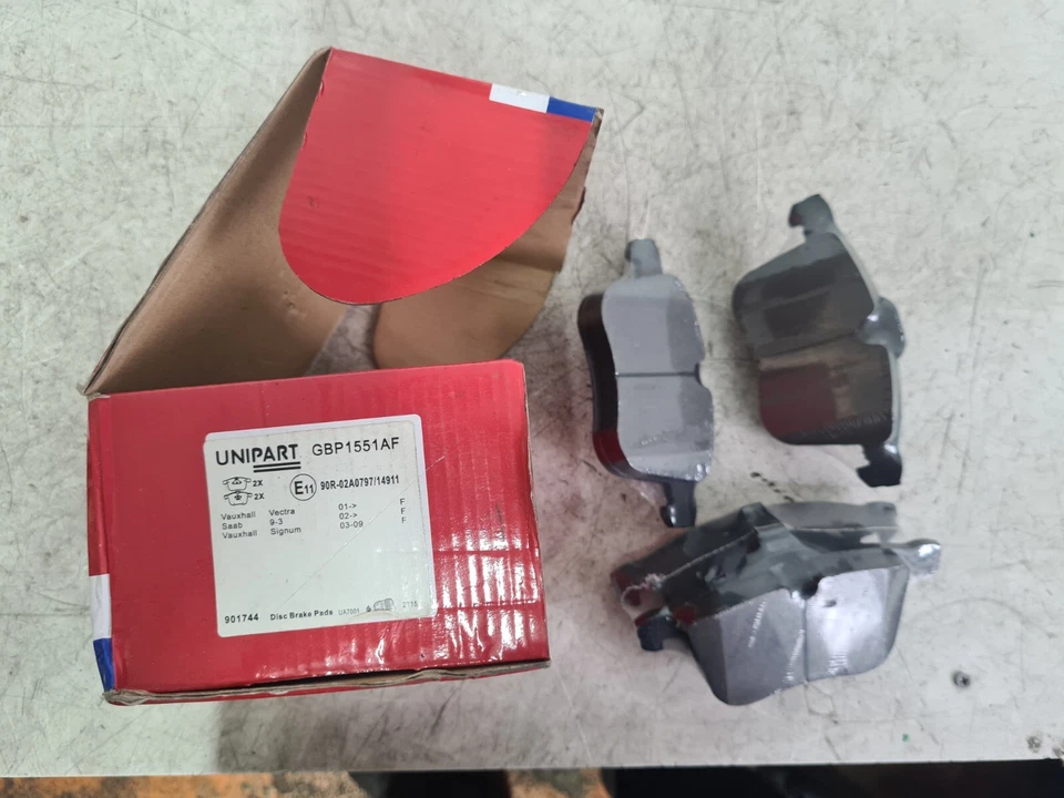 VAUXHALL VECTRA 2001 SIGNUM 03-09 SAAB 9-3 02 FRONT BRAKE PADS GBP1551AF REF 19