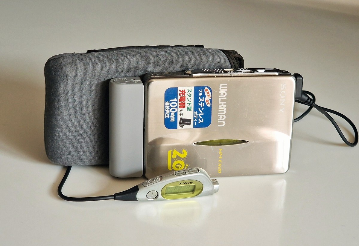 希少品　SONY WALKMAN  WM-EX20　送料込み Sony WM-EX20 ▷ Walkman.land