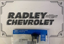 NEW GM OEM 19-21 CANYON BUMPER COMPONENTS- REVERSE SENSOR BRACKET RIGHT 84636766