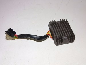 Ducati-02-08-MONSTER-800-1000-S4-S2R-S4R-S4RS-Regulator-Rectifier-Voltage