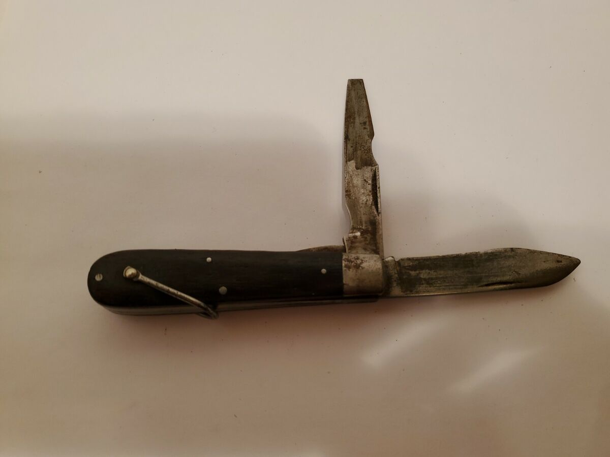 Antique Camillus Four Line Stamp TL29 Electrician's Knife Antique Camillus Four Line Stamp TL29 Electrician's Knife