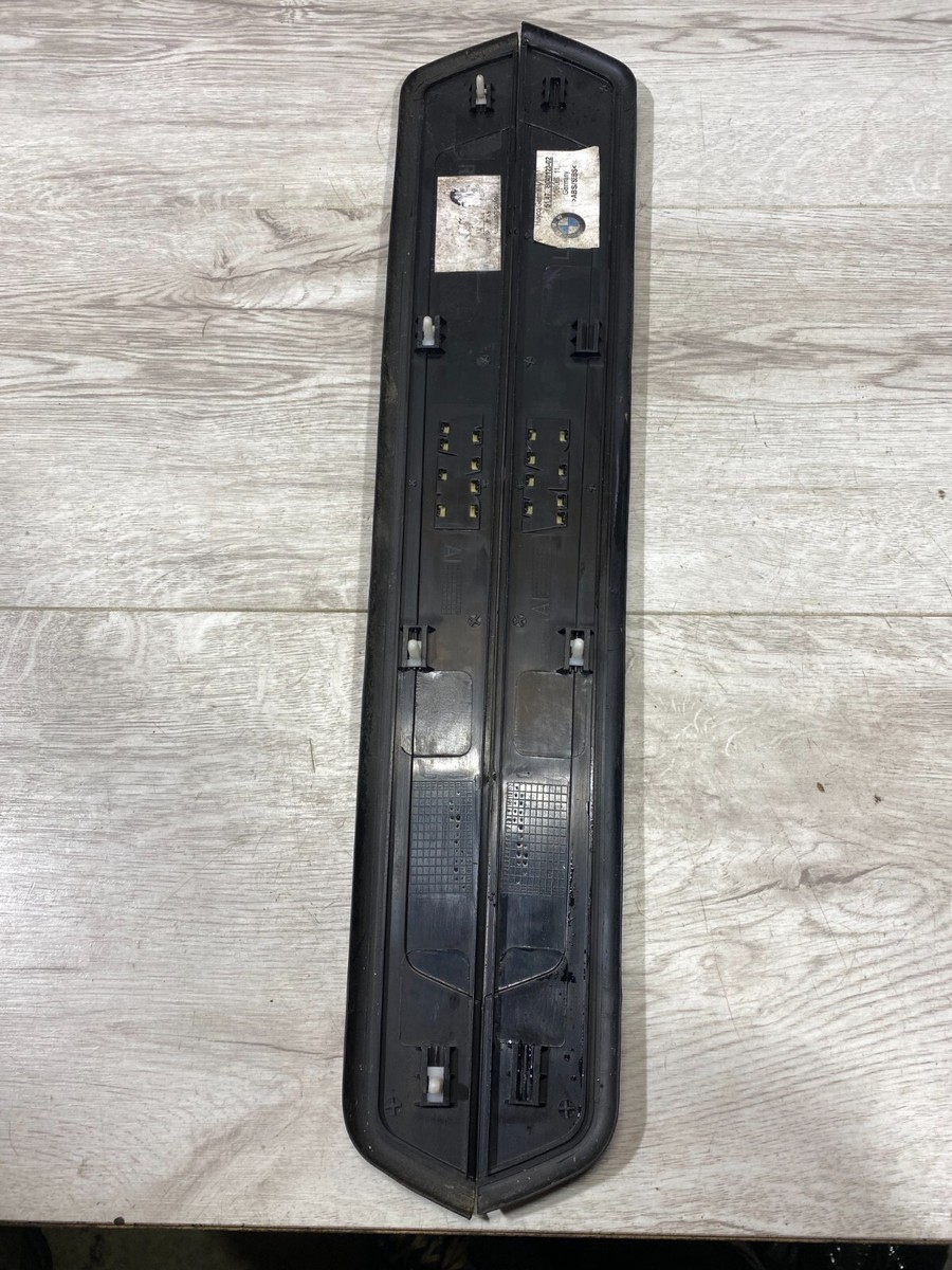 BMW Z4 Series E89 E85 E86 M-Sport Front DOOR SILL TRIM SET 8040124  