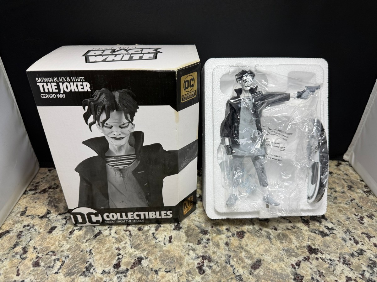 BLACK＆WHITE　ブラック＆ホワイト フィギュア 販促用非売品 DC Collectibles Batman Black & White The Joker by Gerard Way Resin