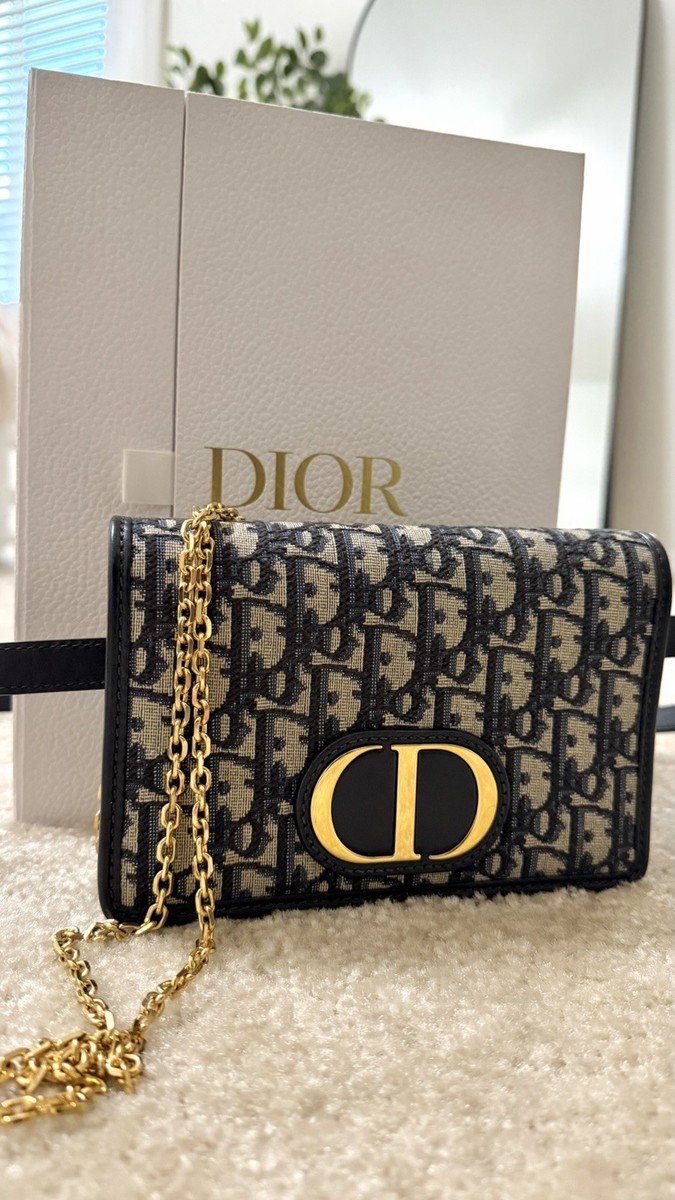 Dior purse, 2-IN-1 30 MONTAIGNE POUCH BLUE DIOR OBLIQUE JACQUARD