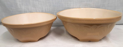 LOT 2 Vintage CLOVERLEAF TG Green Pottery Grip Tilt Stand MIXING BOWLS 11'' & 12''