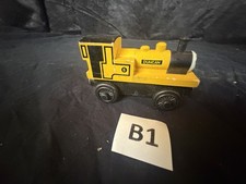 Thomas the Train Duncan Wooden Railway Tank Engine Vintage 2002 Friends