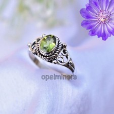 Peridot Gemstone 925 Sterling Silver Ring Handmade Jewelry Gift For Valentine
