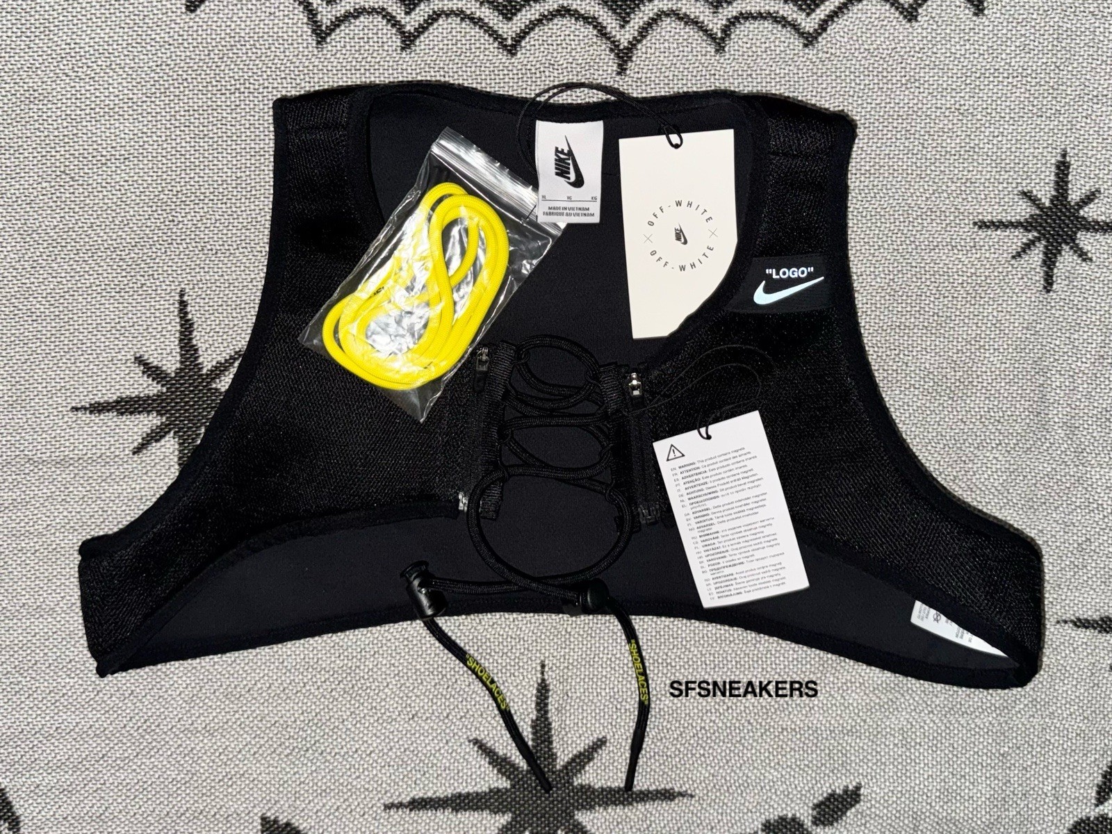 OFF WHITE X NIKE NIKE X OFF WHITE WMNS NRG X CROSS BAVAG GILET NERO (TAGLIA XL) BV8054 010 SOLO GILET