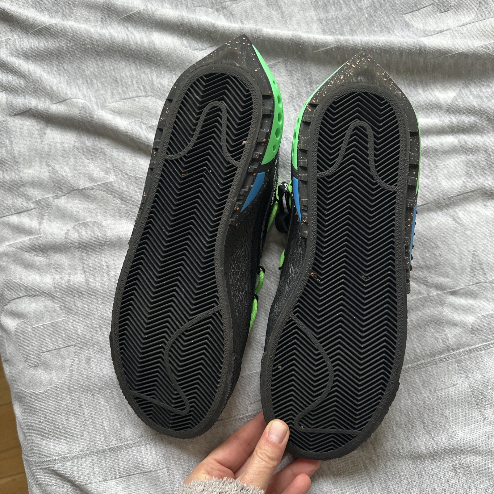 OFF WHITE X NIKE Bianco sporco x Nike blazer nero basso taglia 6 UK 40 EURO usa unata