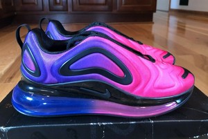 air max 720 hyper grape/black/hyper pink