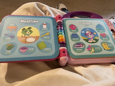 LeapFrog Violet And Friends Libro Attività Prescolari Interattivo, Giochi Educativi Per Bambini 3+ Anni, Rosa