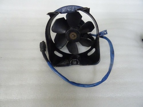 WB1. Honda VF 1000 F SC15 Lüfterrad Links Blaues Kabel Kühlerrad Ventilator