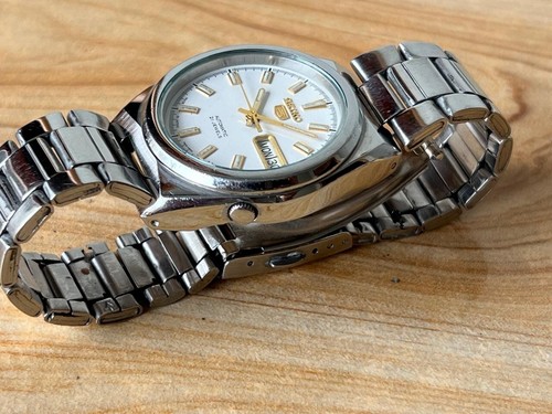 Seiko 5 White Dial 7s26-03b0 Automatic 21 Jewels 37mm Men’s Watch, Perfect - Picture 5 of 9