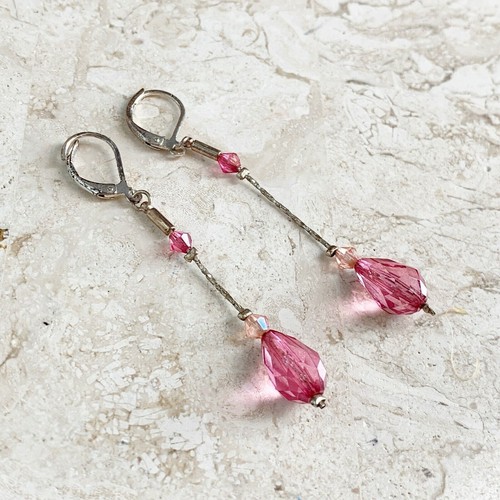 Sparkly Pink Crystal Dangle Drop Earrings Silver Leverback - Picture 5 of 6
