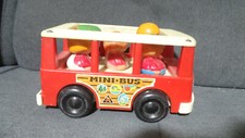 mini bus + figurines fisher price toys 1969 vintage