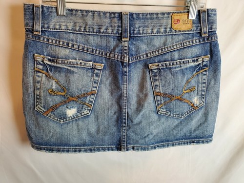 BKE Buckle CULTURE Denim Jean Skirt size 29 Distressed 100% Cotton - Picture 5 of 9