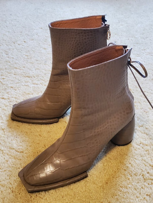 Reike Nen Leather ankle boots Size 38 (US 7.5/8) (Read Desc)