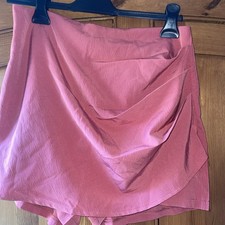 Skort - Peach Colour , -fits 12-14 Flattering Tailored Style BNWT