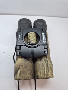 Konus 10x25 Camouflage Binoculars | Ruby Coated Optics | Compact | Hunting