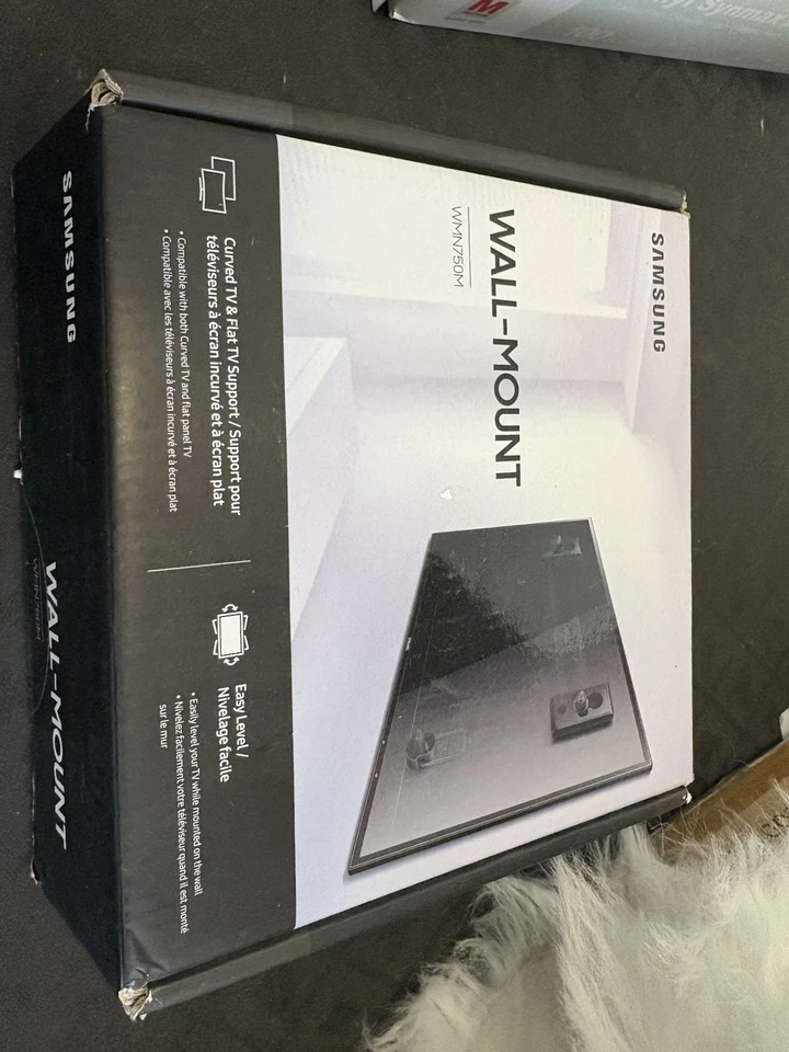 Mini TV Samsung VESA montaje en pared WMN750M para 33”-65” curvo y compatible con FPTV. Foto 4 de 4