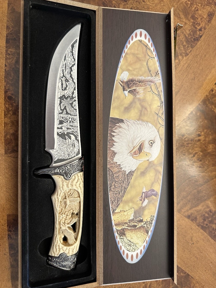 COLLECTIBLE AMERICAN EAGLE CARVED HANDLE FIXED BLADE KNIFE 11