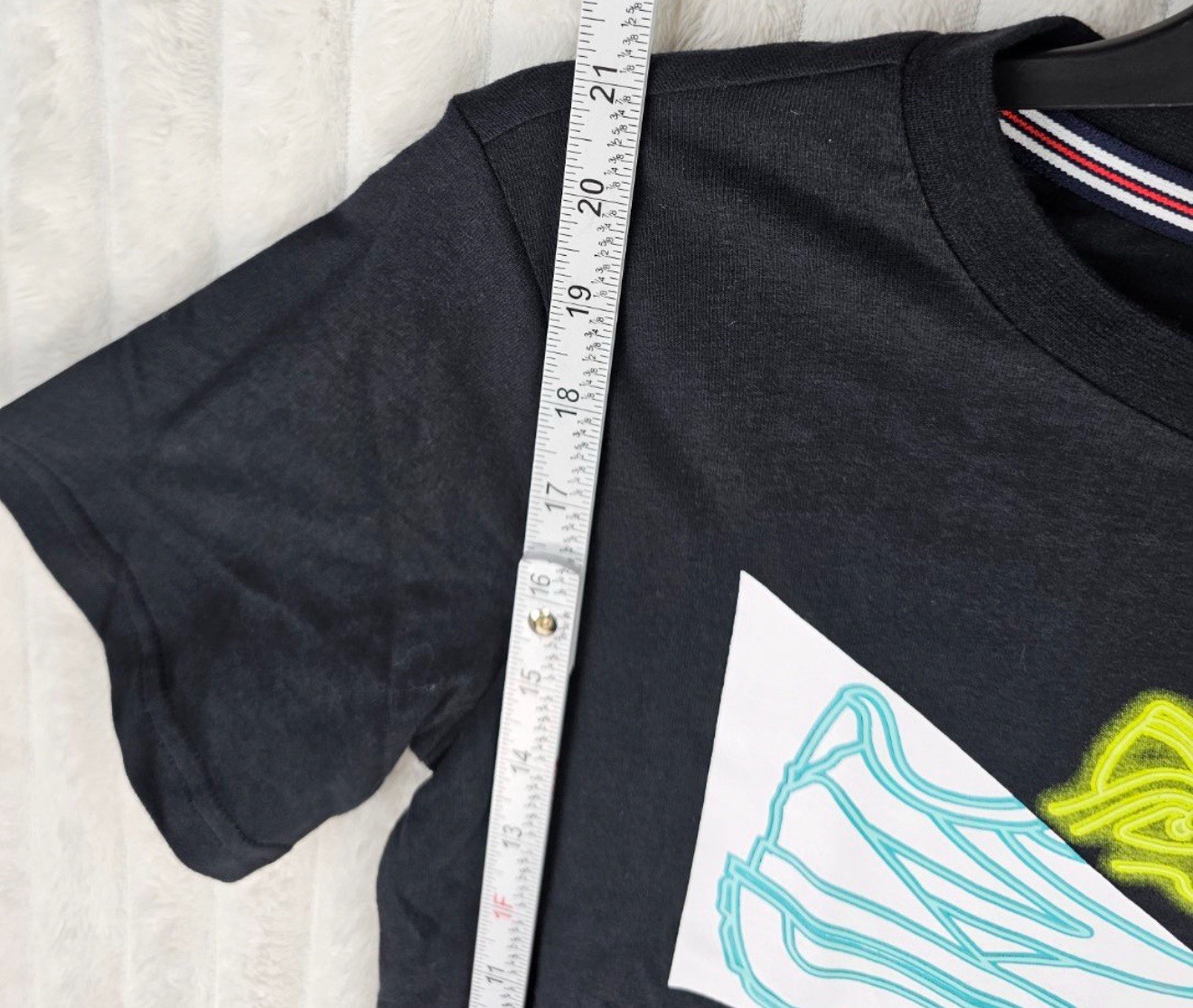 FILA Black Multicolor Graphic Print Youth T-Shirt Size Small NWT image 3