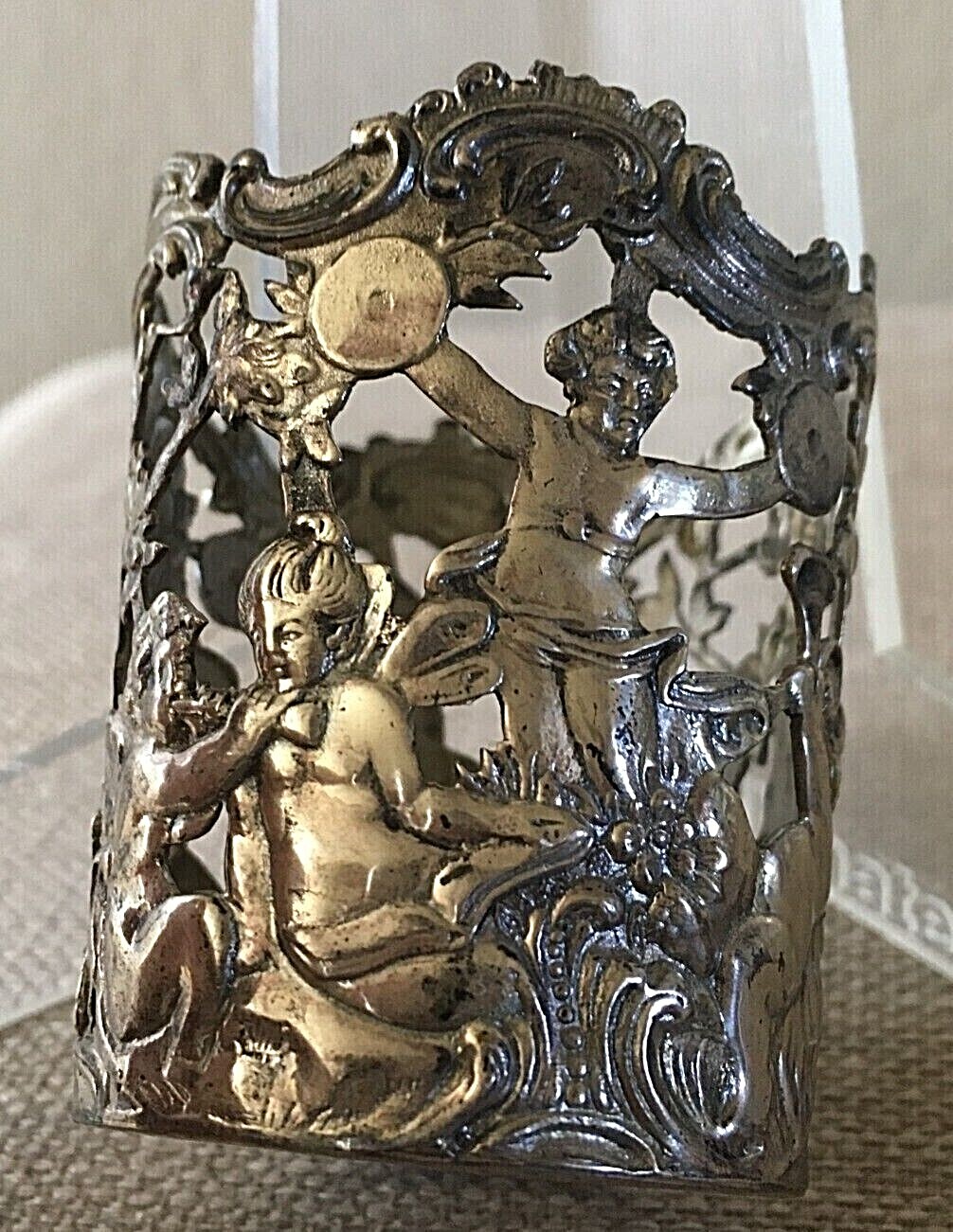 Picture 4 of 10
