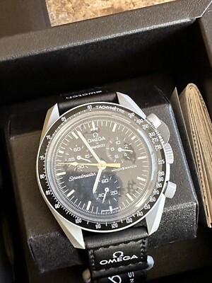 OMEGA Ω MOONSWATCH Ω MISSION TO THE MOON MISSION TO THE MOON - SO33M100 | Swatch® United States