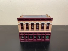 Walthers Hardware Shop Building Model 