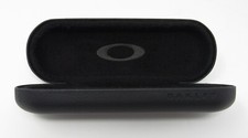 Oakley Hard Clamshell Eyeglass / Sunglass Case in Black Faux Leather