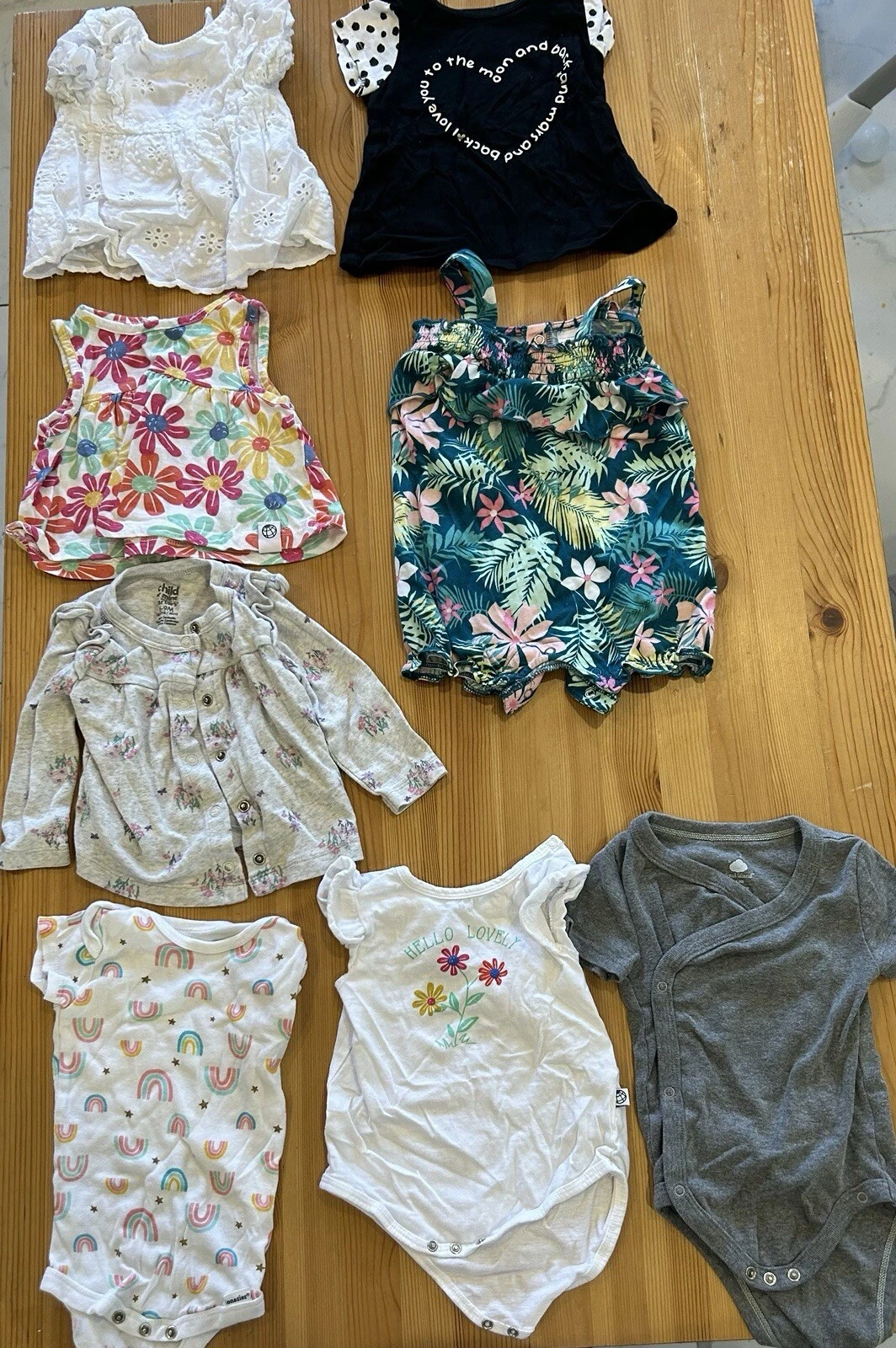 Baby Girl Mixed Clothes Lot Size 6-9mo