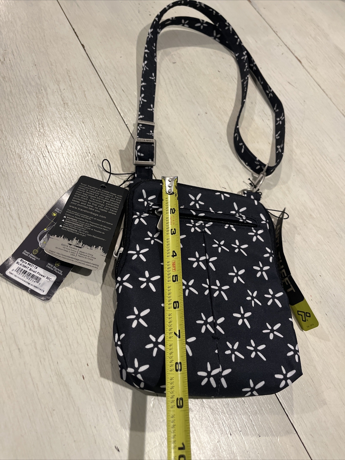 TRAVELON Crossbody Bag Anti Theft Classic Light Slim Mini Black White