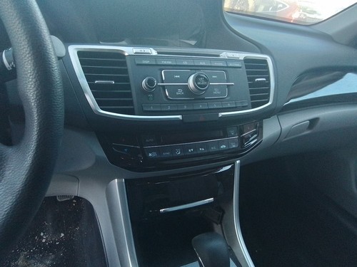 2016-2017 Honda Accord Upper 8" Display Screen US Market fits LX and Sport - Picture 19 of 22