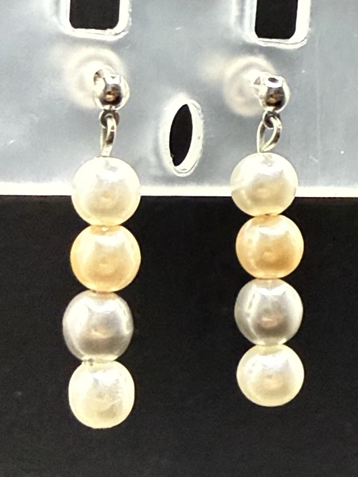 Pendientes colgantes de perlas multitono crema champán apilados tono plateado moda Foto 3 de 4