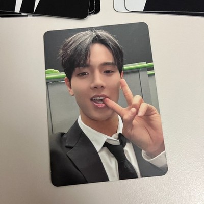 SHOWNU MONSTA X Trading 3 Fotokarte 2025 Konzert CONNECT X Official