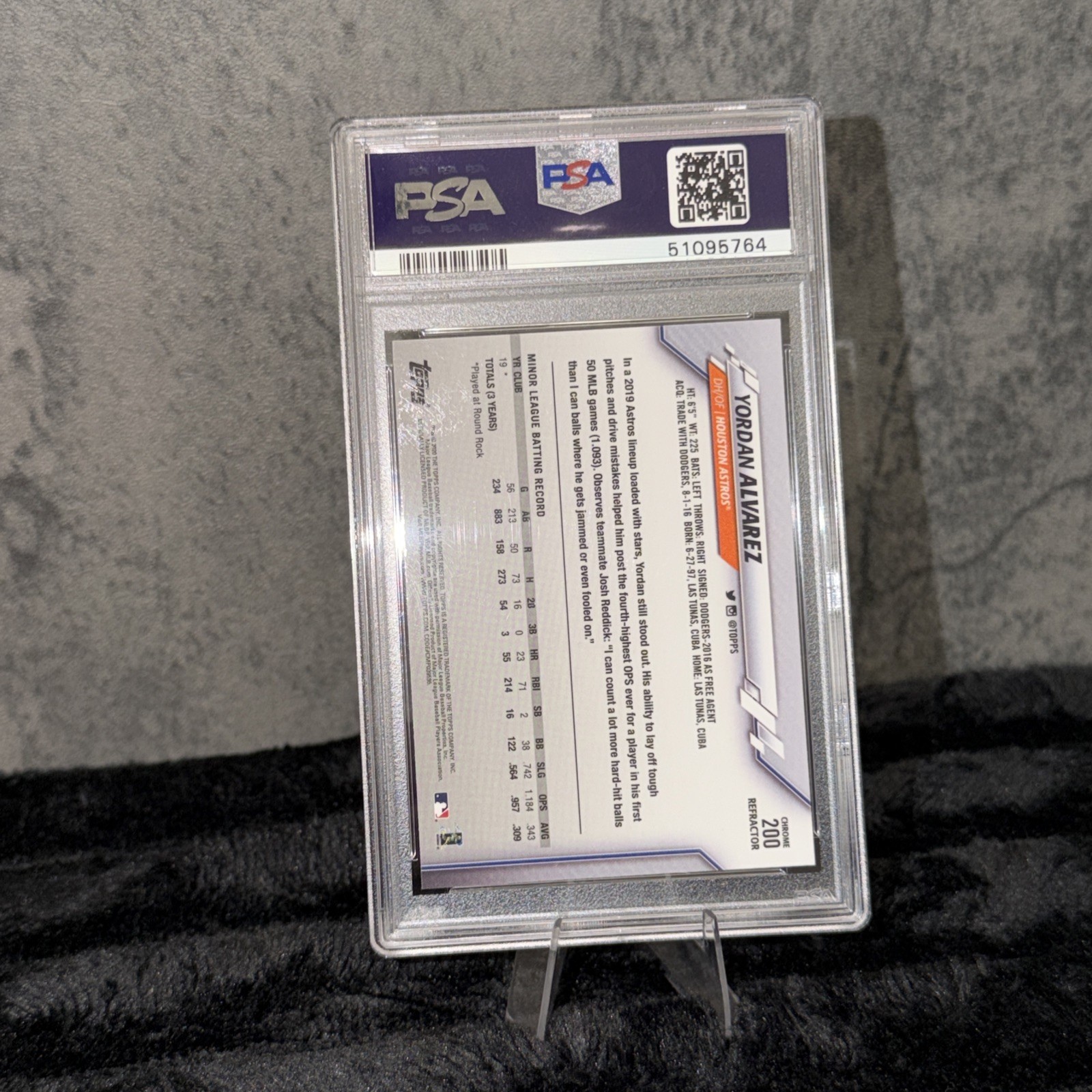 2020 Topps Chrome - Yordan Alvarez #200 Refractor (RC) PSA 10 view 3