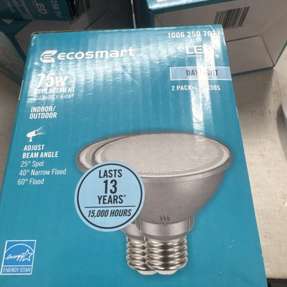 EcoSmart Two Packs 9.4W 75W Equivalent Light Bulbs PAR30S Dimmable Flood LED - Image 4 of 4