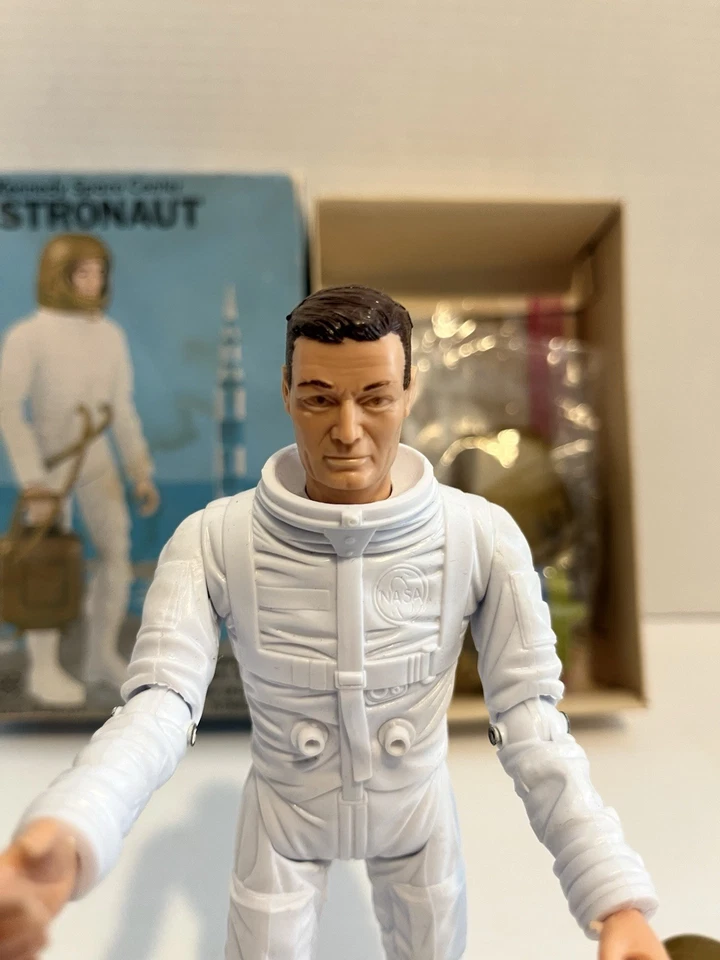 Astronauta Centro Espacial Marx Kennedy XLNT Foto 2 de 4