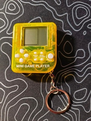 Portable Mini Retro Classic Game Console Keychain LCD Handheld Game Players