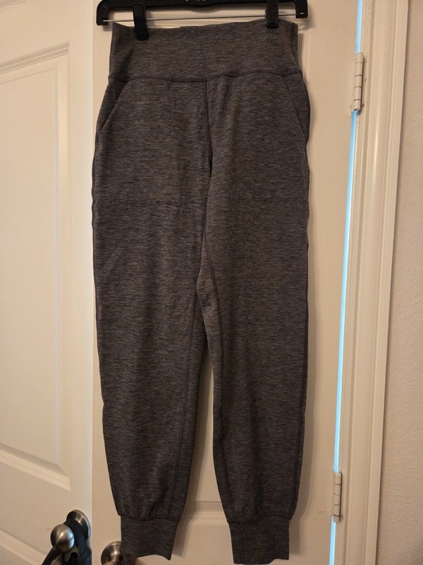 Women's Lululemon Gray  Align Joggers Size 6