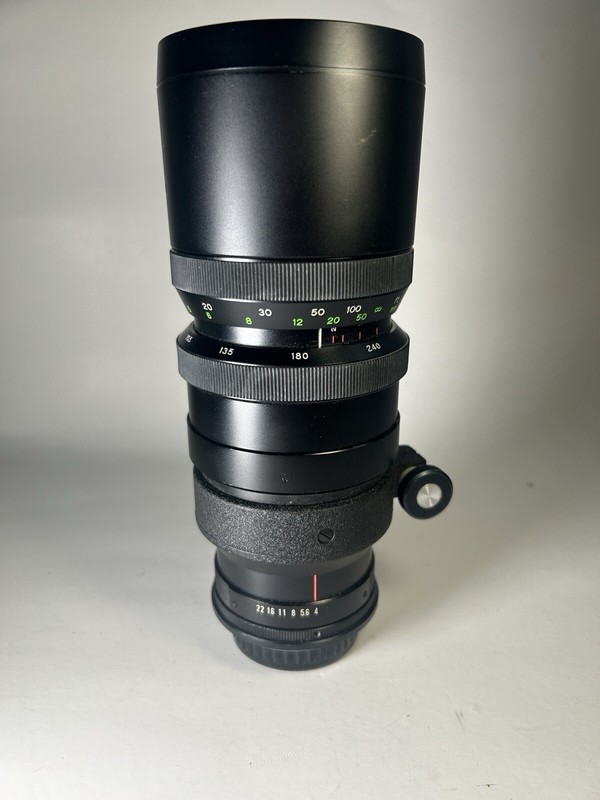Sun 80-240mm 1:4 Macro MC MF Manual Focus Zoom Lens M42 Film SLR